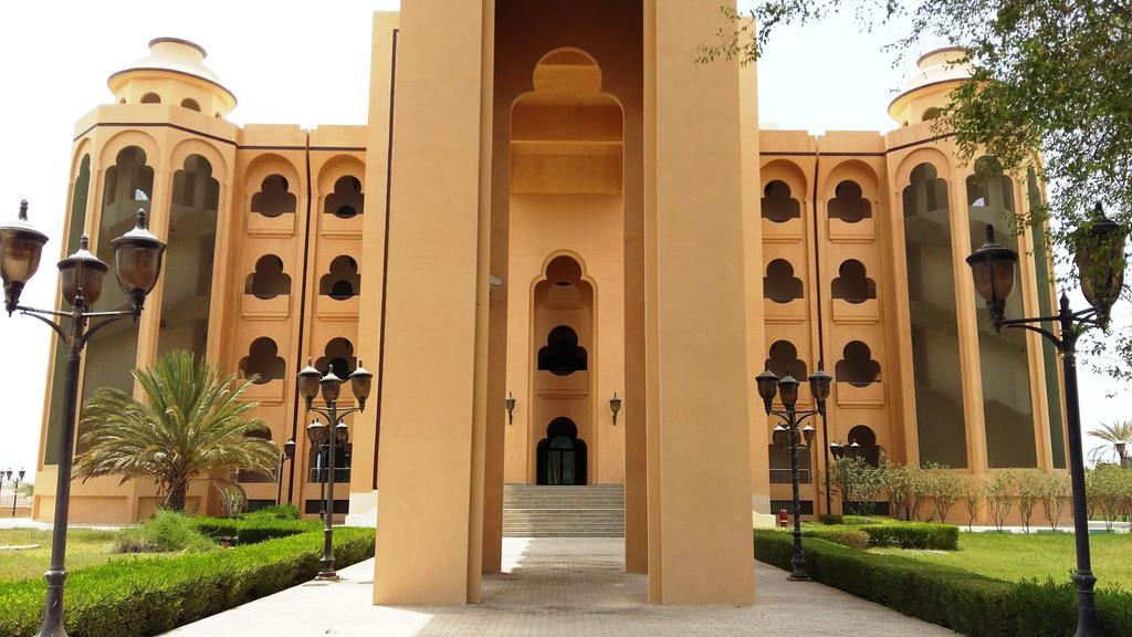 Cassells Ghantoot Hotel & Resort Bagian luar foto