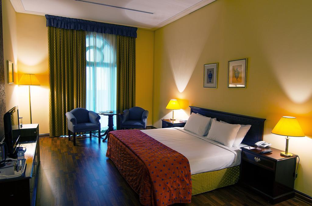Cassells Ghantoot Hotel & Resort Bagian luar foto
