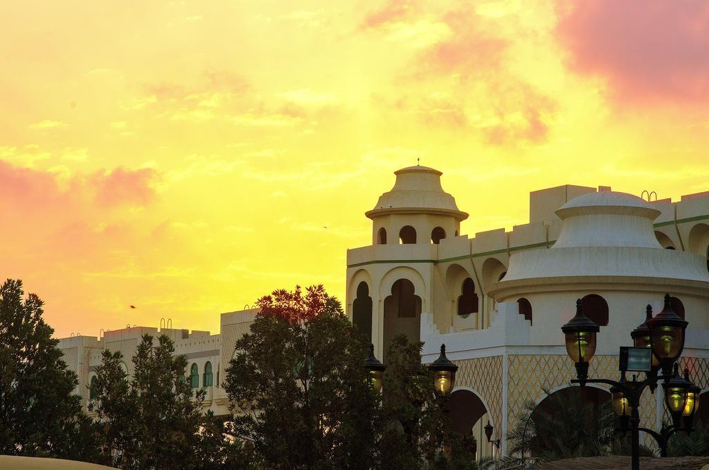 Cassells Ghantoot Hotel & Resort Bagian luar foto
