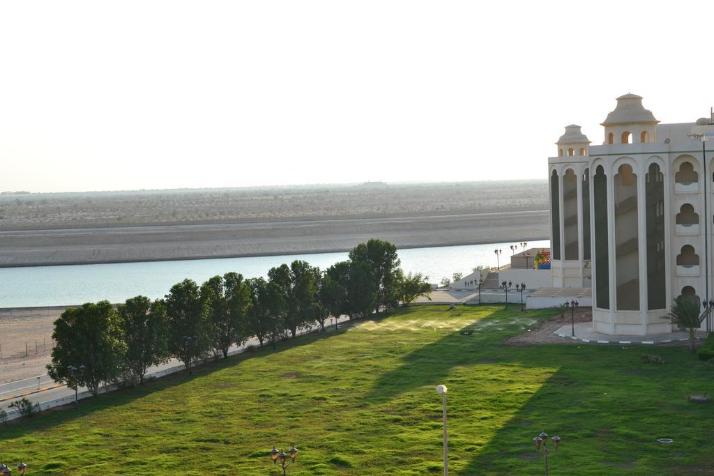 Cassells Ghantoot Hotel & Resort Bagian luar foto