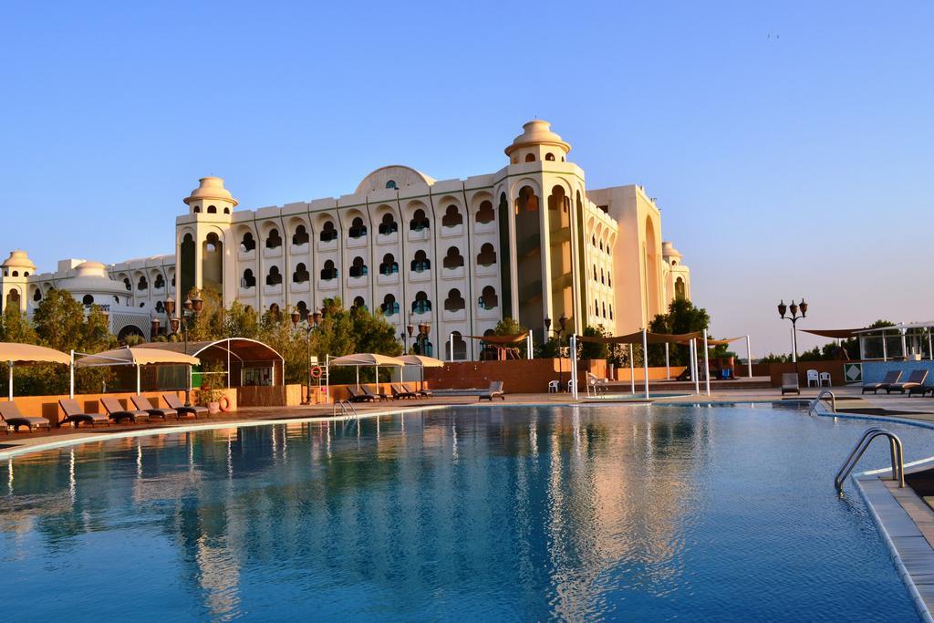 Cassells Ghantoot Hotel & Resort Bagian luar foto
