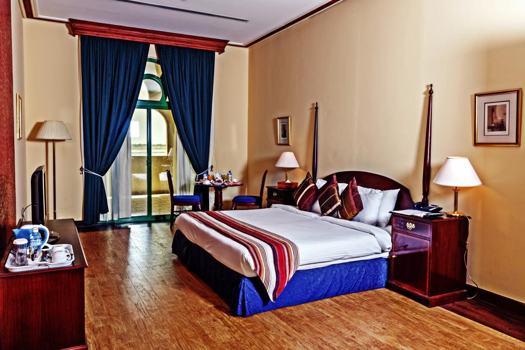 Cassells Ghantoot Hotel & Resort Bagian luar foto